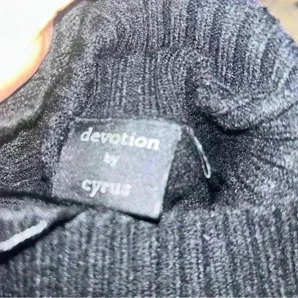 Devotion by Cyrus Womens Black Knitted Sweater Turtleneck Long Sleeve Size S - Picture 4 of 4
